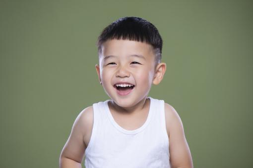 今年无敌霸气的男孩名字大全 今年无敌霸气的男孩名字大全